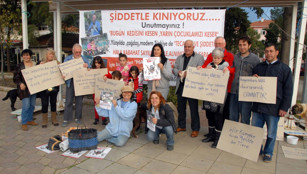 OKN 0242 - Vahşet protesto edildi